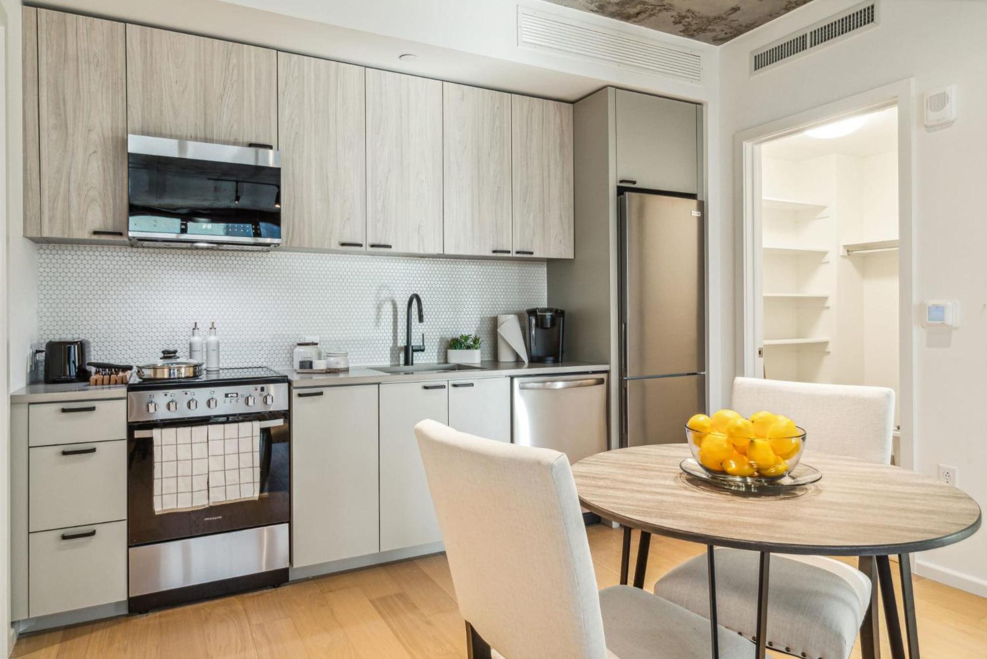 Contemporary City Living Apartments In Nashville Exterior foto
